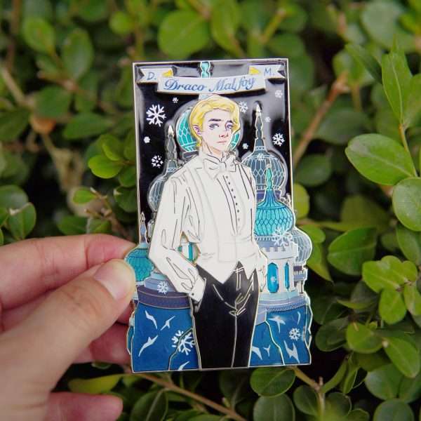 Yule ball Draco committed in hand